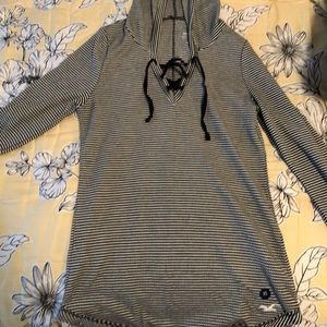 Brand new without tags Hollister shirt/hoodie